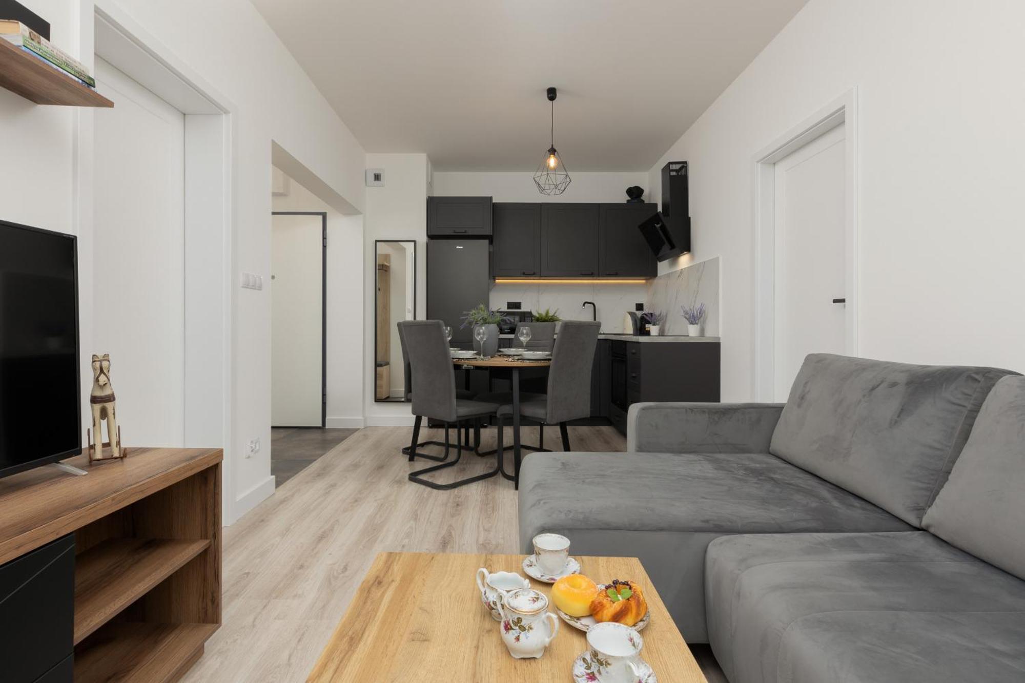 Appartamento Spacious With Parking Ursus By Renters Prestige Varsavia